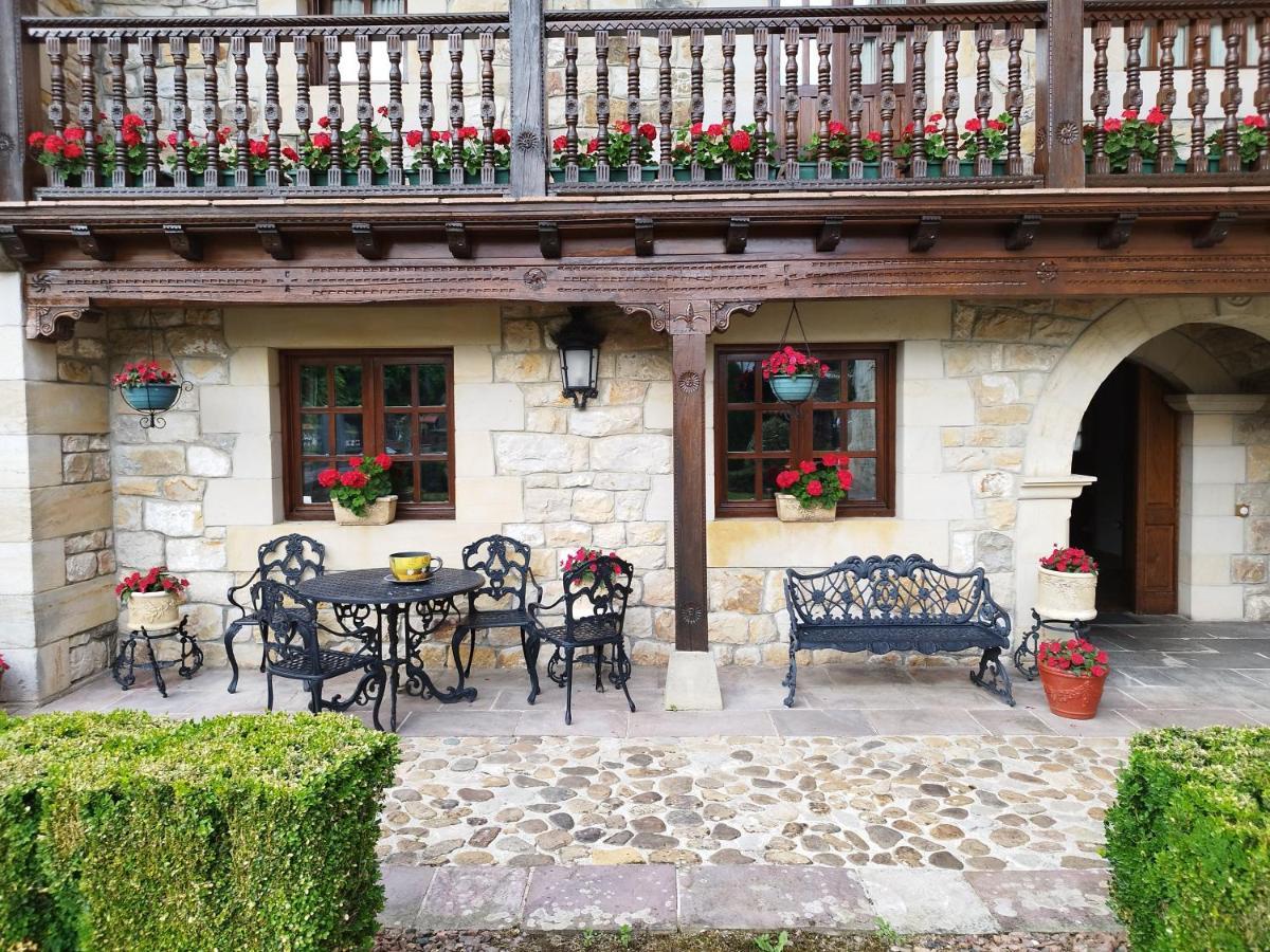 Apartamentos Villa Julieta Ruente Bagian luar foto