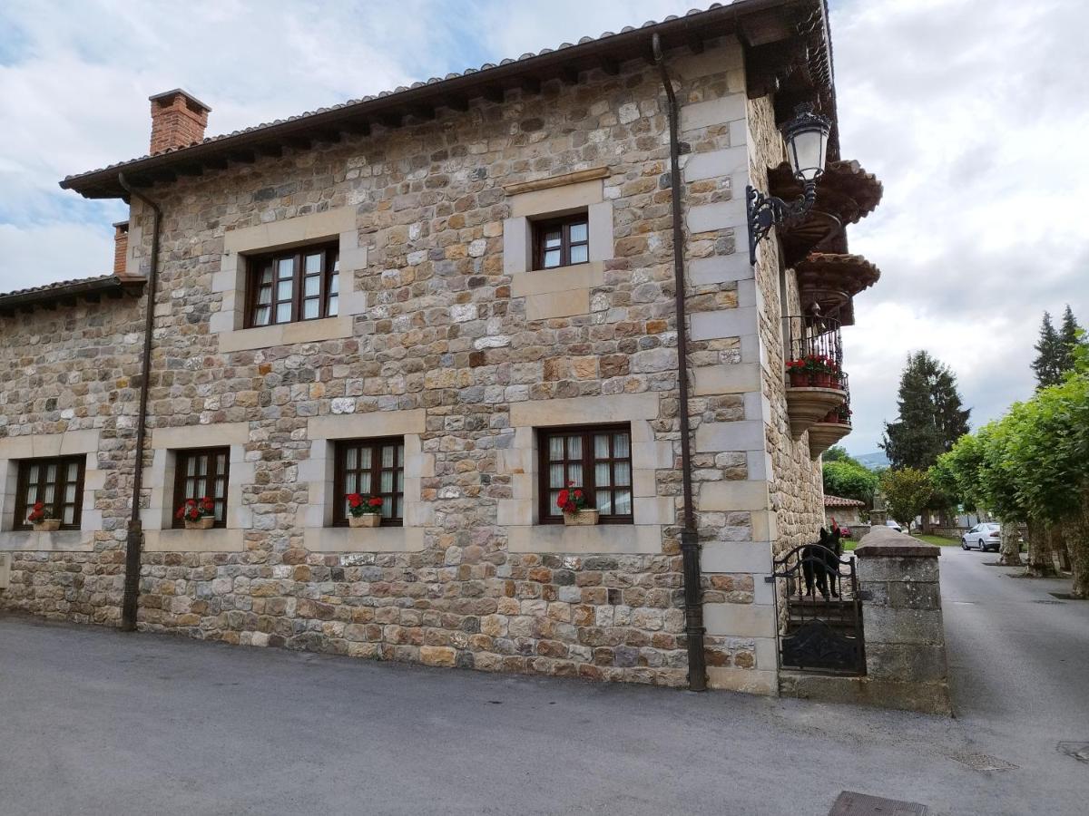 Apartamentos Villa Julieta Ruente Bagian luar foto