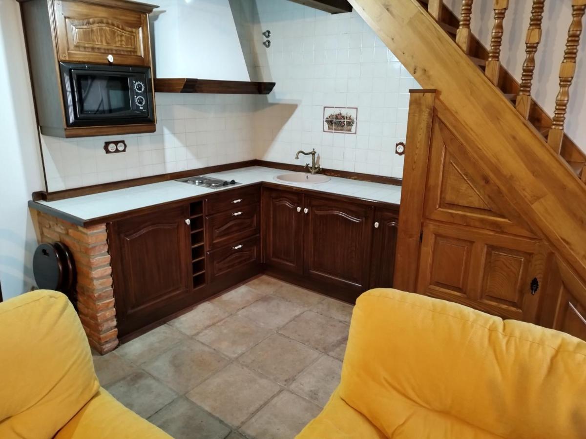 Apartamentos Villa Julieta Ruente Bagian luar foto